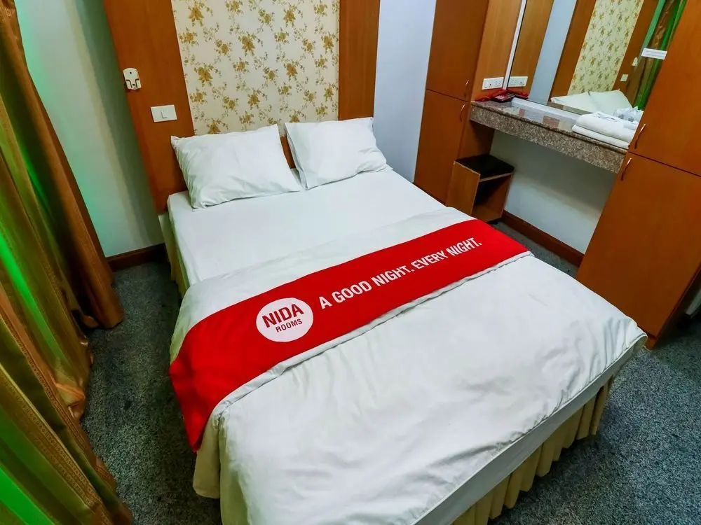 Бангкок: Nida Rooms Petkasem 581 Golden Place