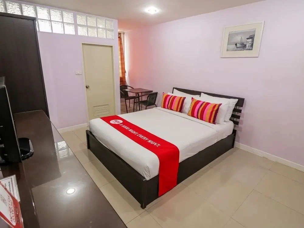 Бангкок: Nida Rooms HuaiKhwang 67 de Comfort at Ton Aor Place