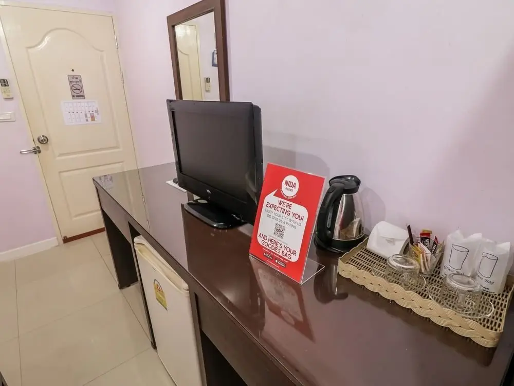 Бангкок: Nida Rooms HuaiKhwang 67 de Comfort at Ton Aor Place