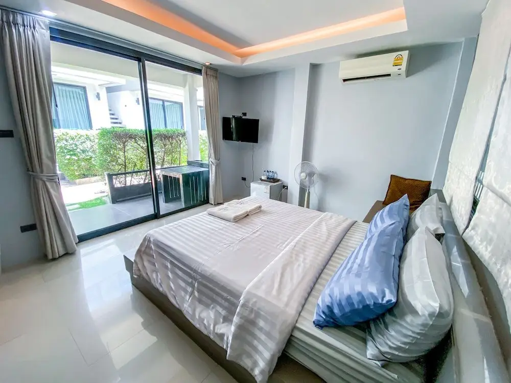 Ко-Лан: Koh Larn Villa Resort