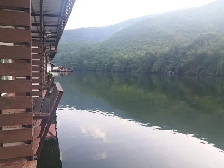 Тха Кра Дан: Ingphupha Resort and Restaurant
