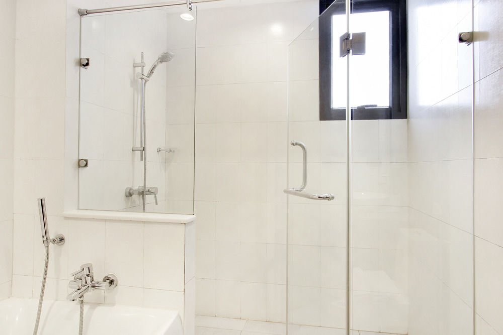 Бангкок: Ballys Studio Suite Silom