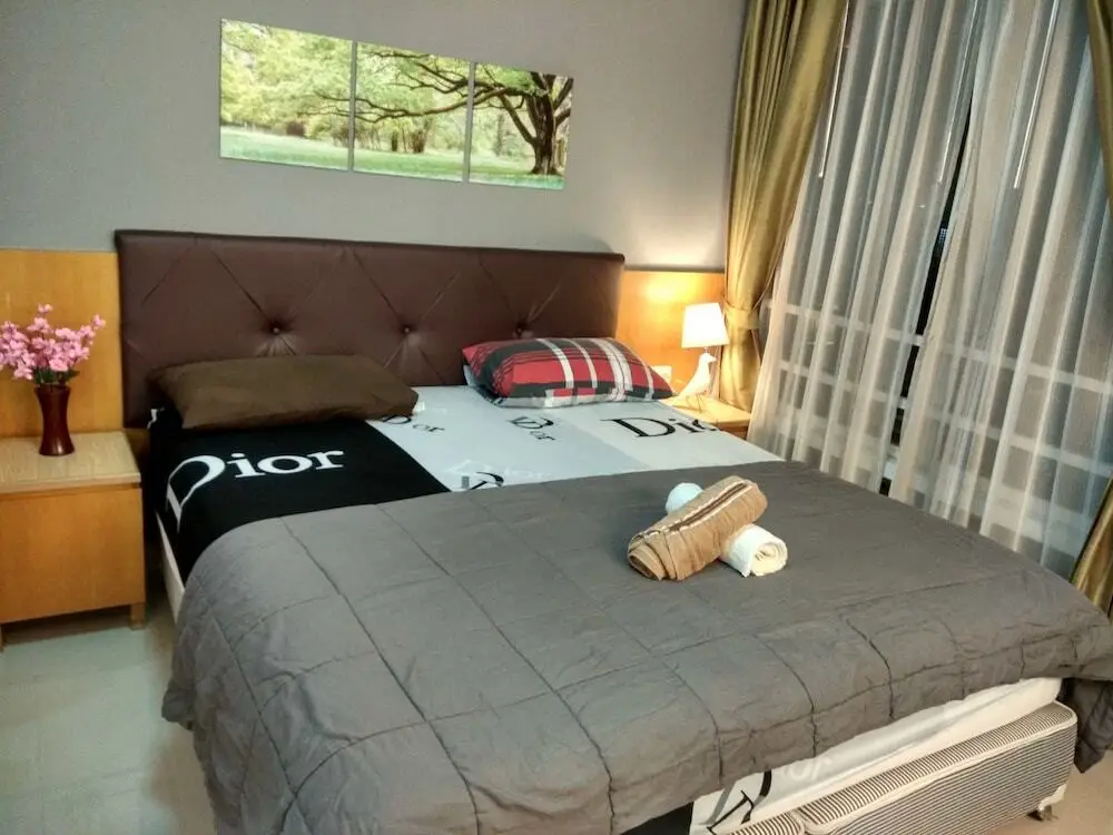 Бангкок: Savi Rooms