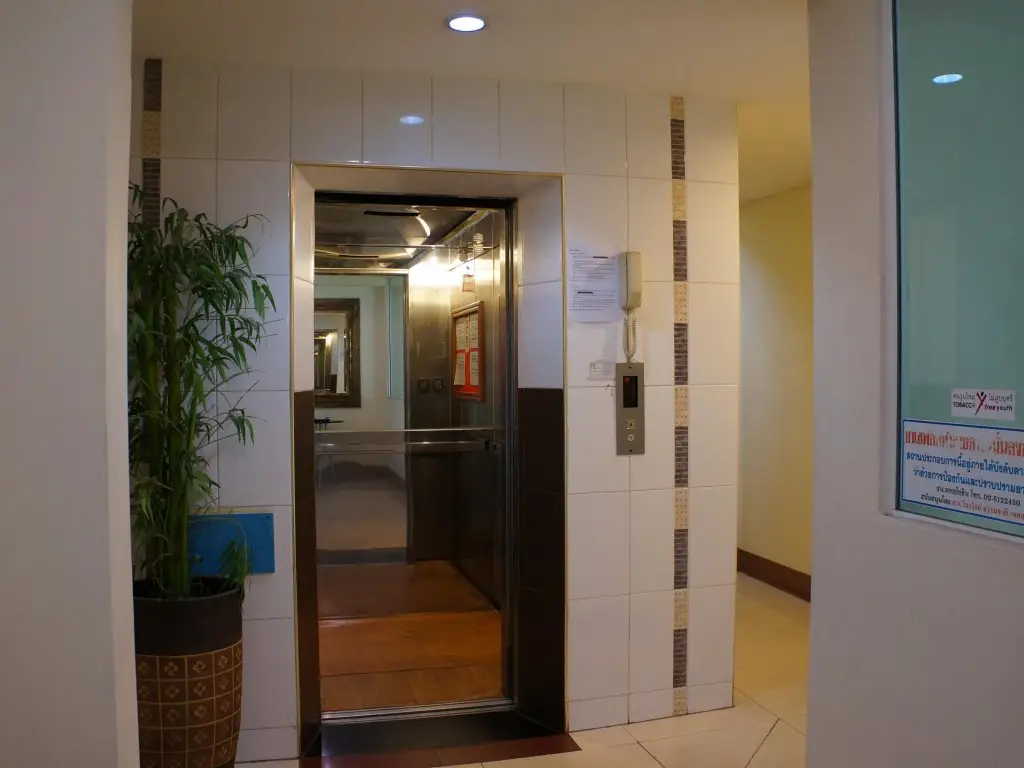 Бангкок: Grandview Place Serviced Apartment