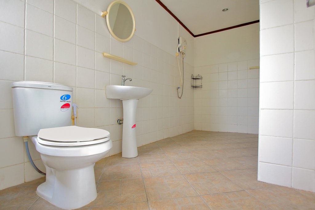 Бангкок: Royal Pimand Serviced Apartment