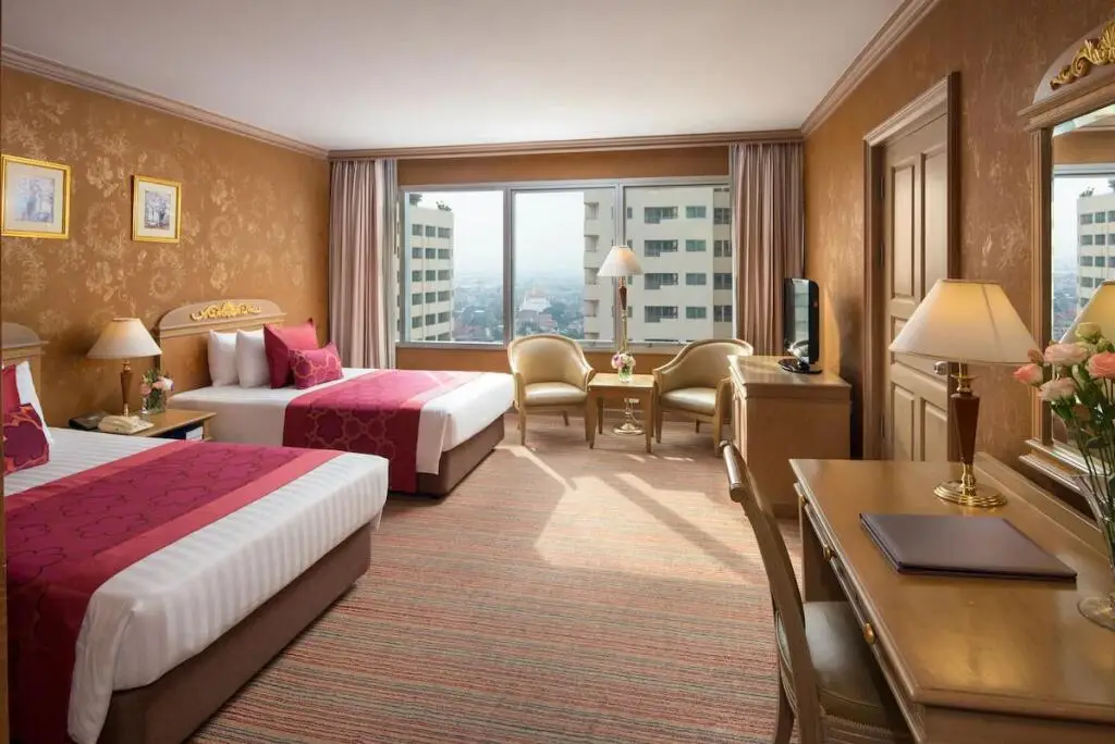 Бангкок: Prince Suites Residence Managed by Prince Palace