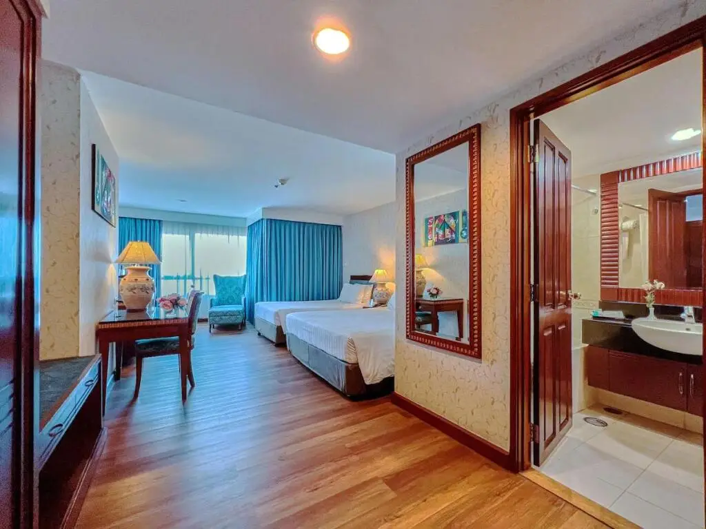 Бангкок: Prince Suites Residence Managed by Prince Palace