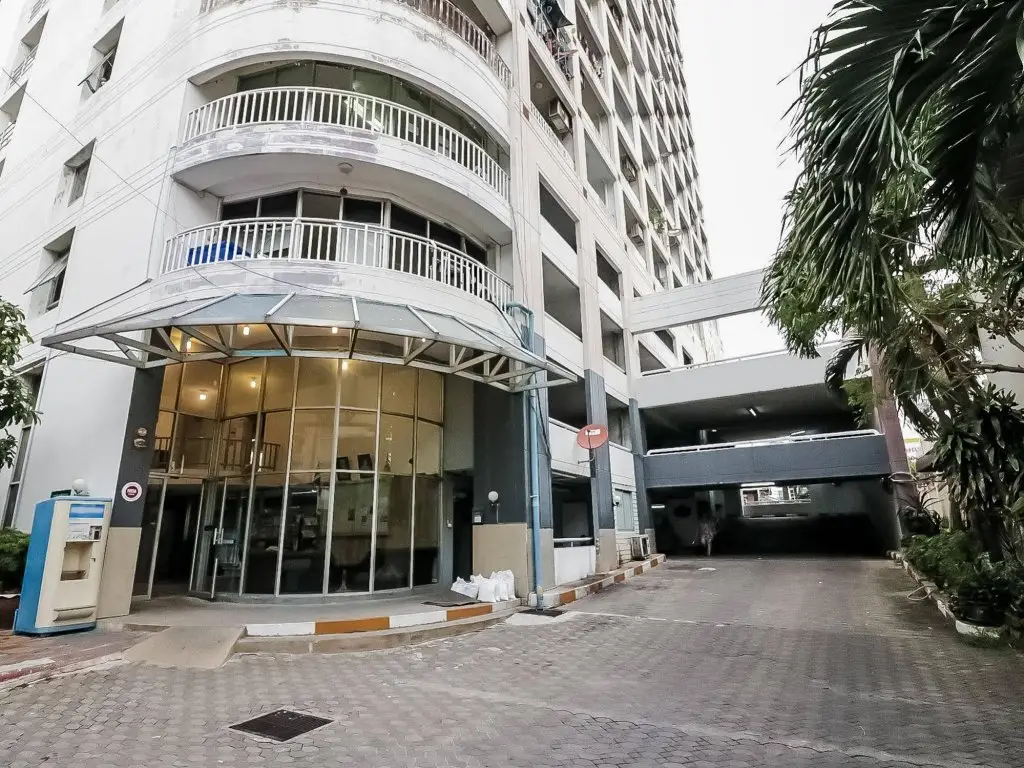 曼谷苏恩琅安努奢华奈达酒店(Nida Rooms Luxury Suan Luang Onnut) — фото 1