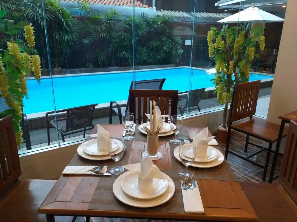 Чиангмай: Ratana Hotel