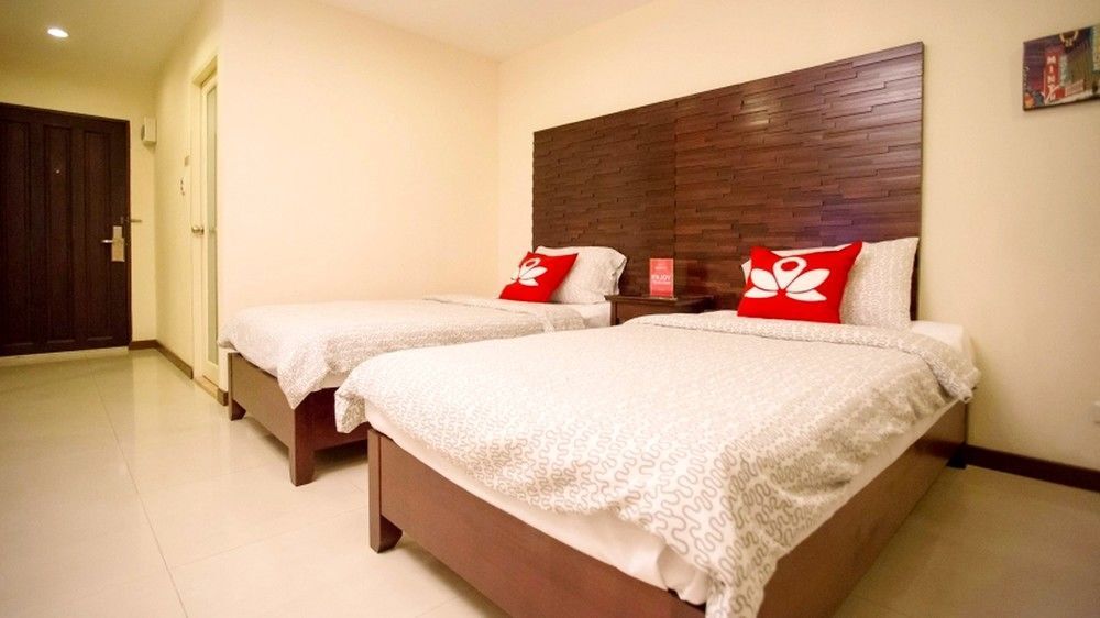 Бангкок: ZEN Rooms Royal Bee