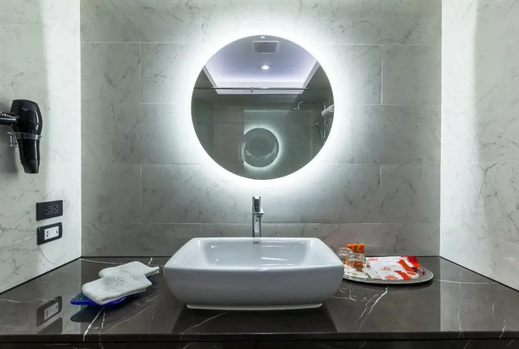 Бангкок: Rembrandt Hotel & Residences