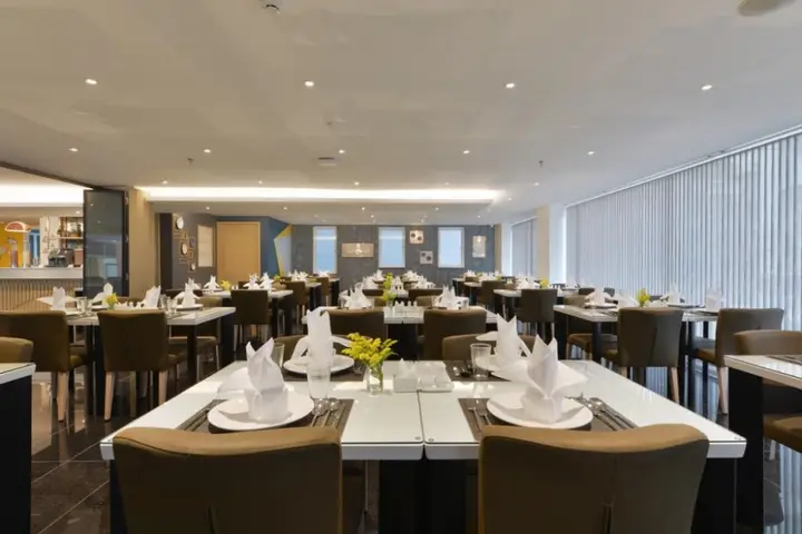 Бангкок: Le D'Tel Hotel & Conference