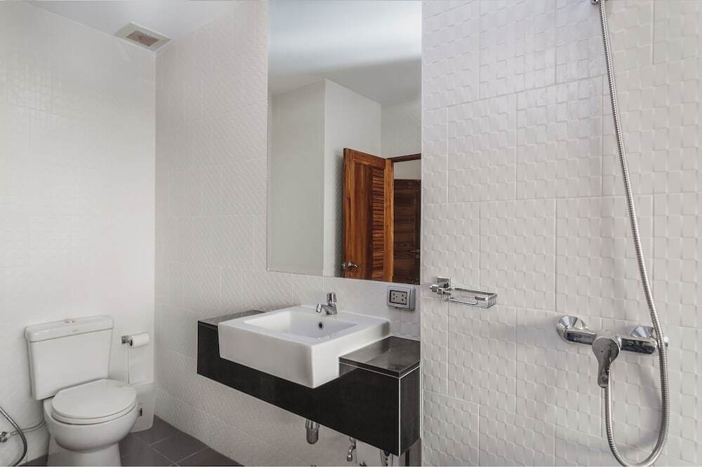 Муанг: Condo in Karon in Chic Condo - Unit A403