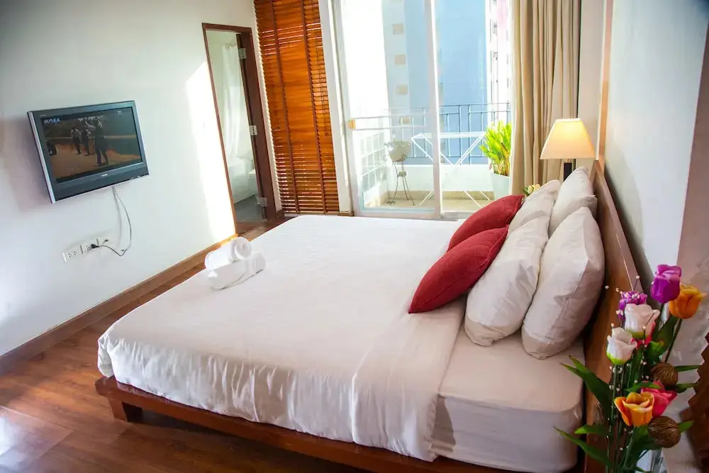 Бангкок: Patio Luxury Suites