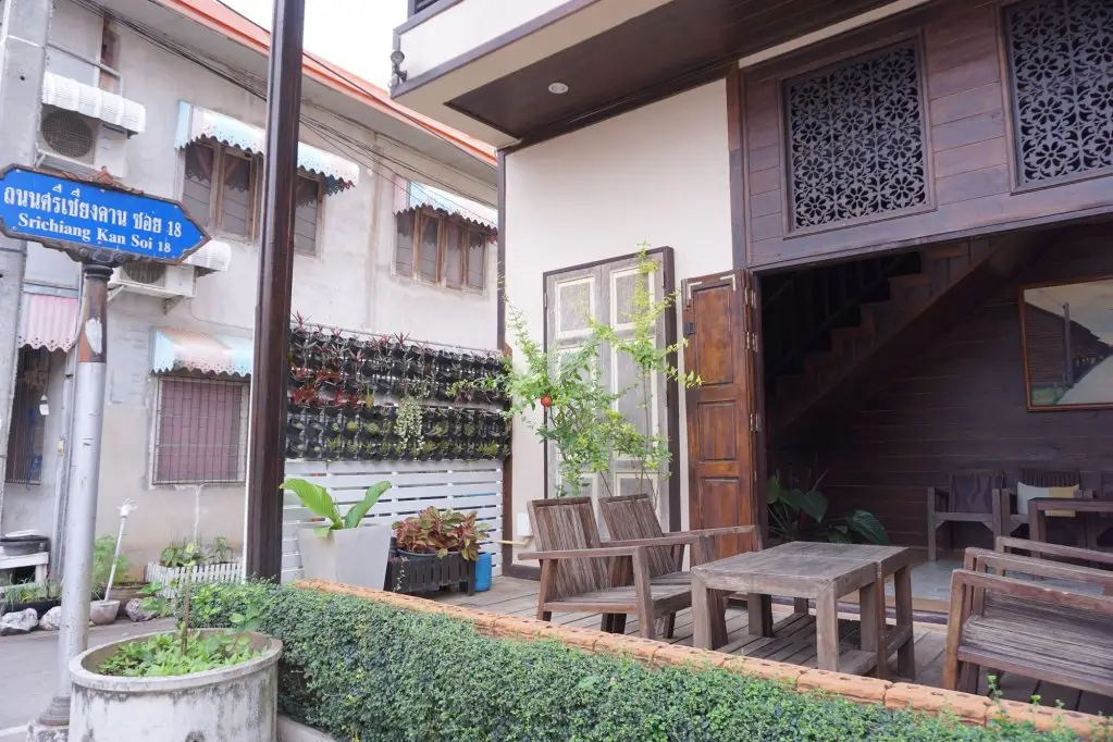 Wongsaisiri Srichiangkhan Hotel — фото 1