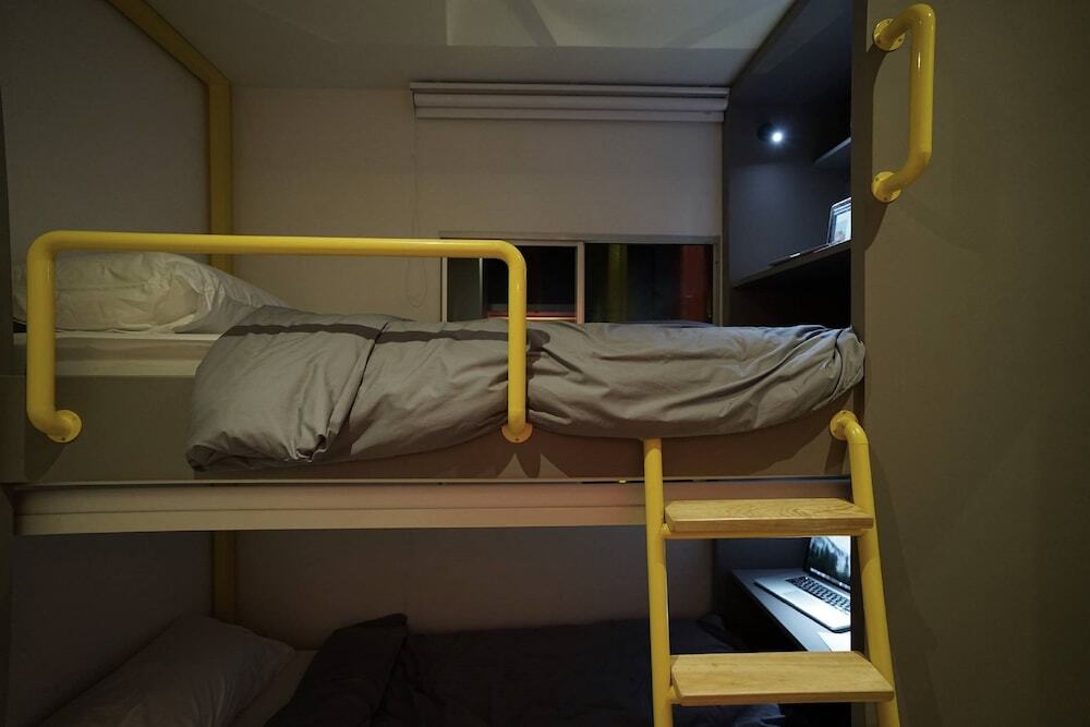 Кхлонг-Луанг: Dormday & Dormtel