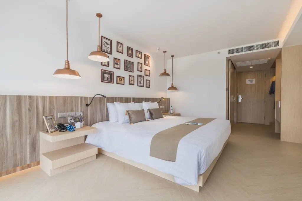 Паттайя: Golden Tulip Pattaya Beach Resort (SHA Extra Plus)