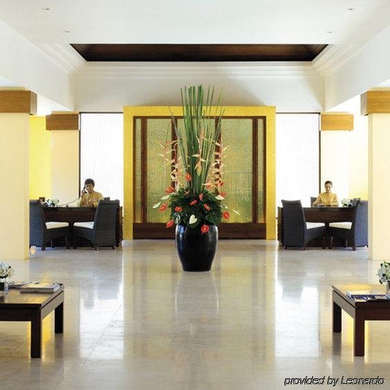 Тхаланг: The Palm Beach Club