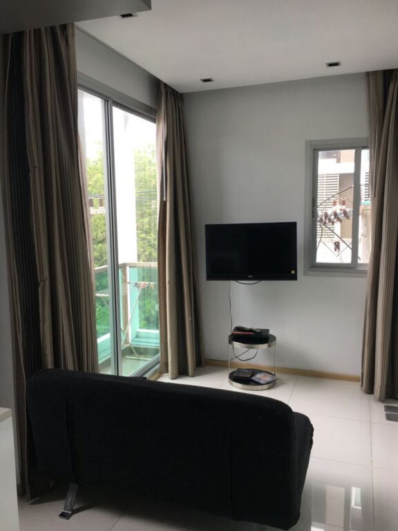 Паттайя: The Gallery Condo - B29 by Axiom
