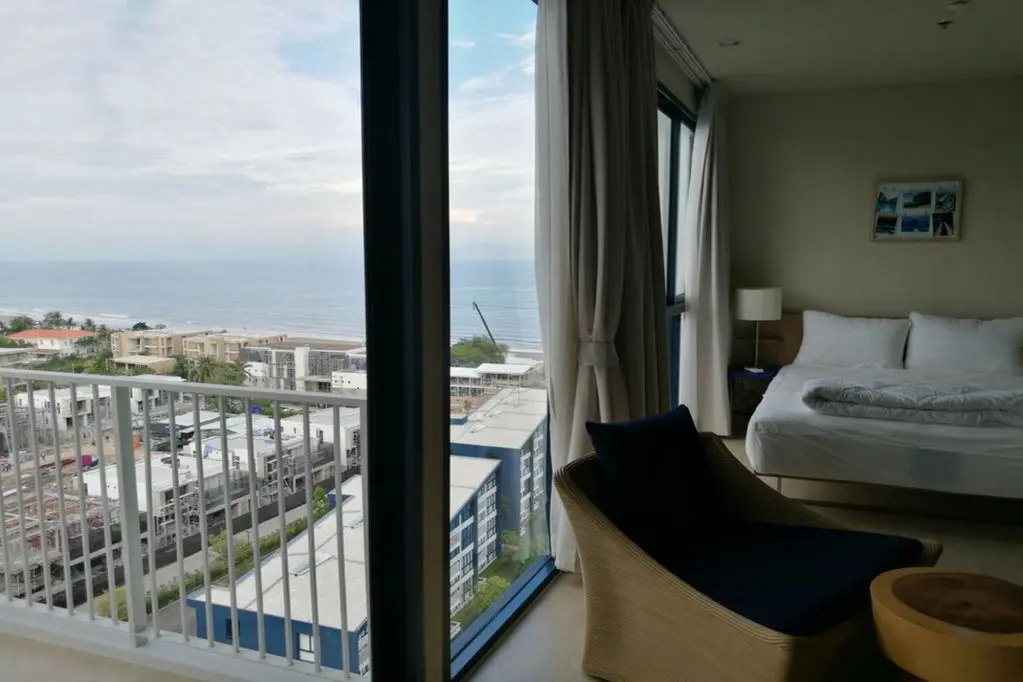 Чаам: Baan Thew Talay Blue Sapphire 353