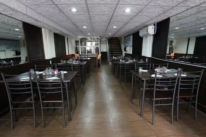 Бангкок: Sukhumvit 20 Guest House