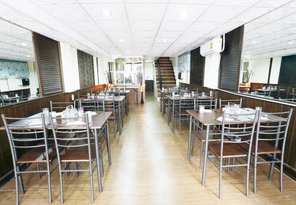 Бангкок: Sukhumvit 20 Guest House