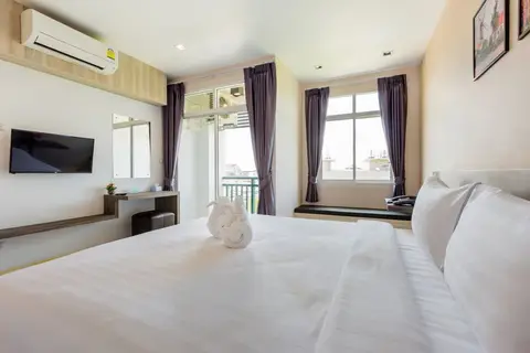 Evergreen Suite Hotel — фото 1