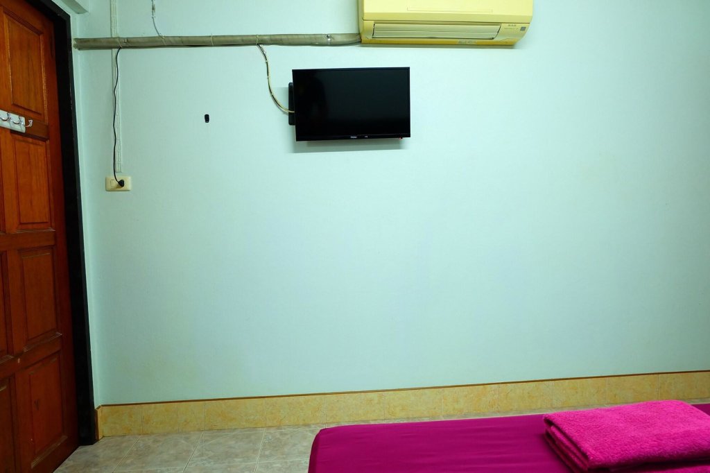 Кхао Пхан: Chotiphan Apartment