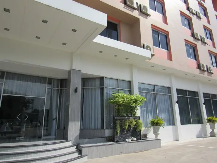 Кхлонг-Янг: K.S. Pavilion Hotel