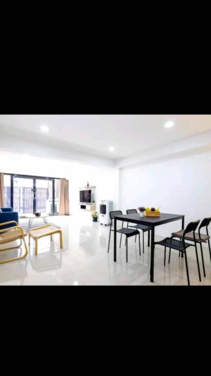 Бангкок: Sukhumvit 50 hostel