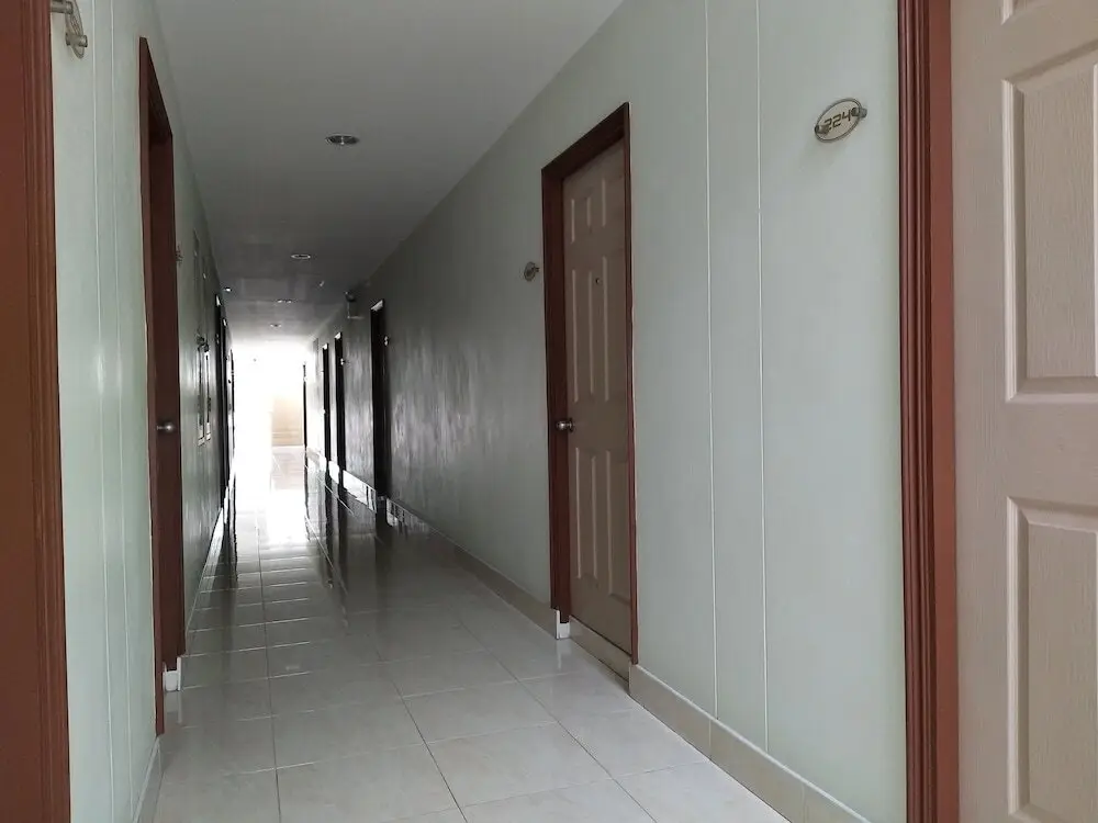 Районг: The View Apartment