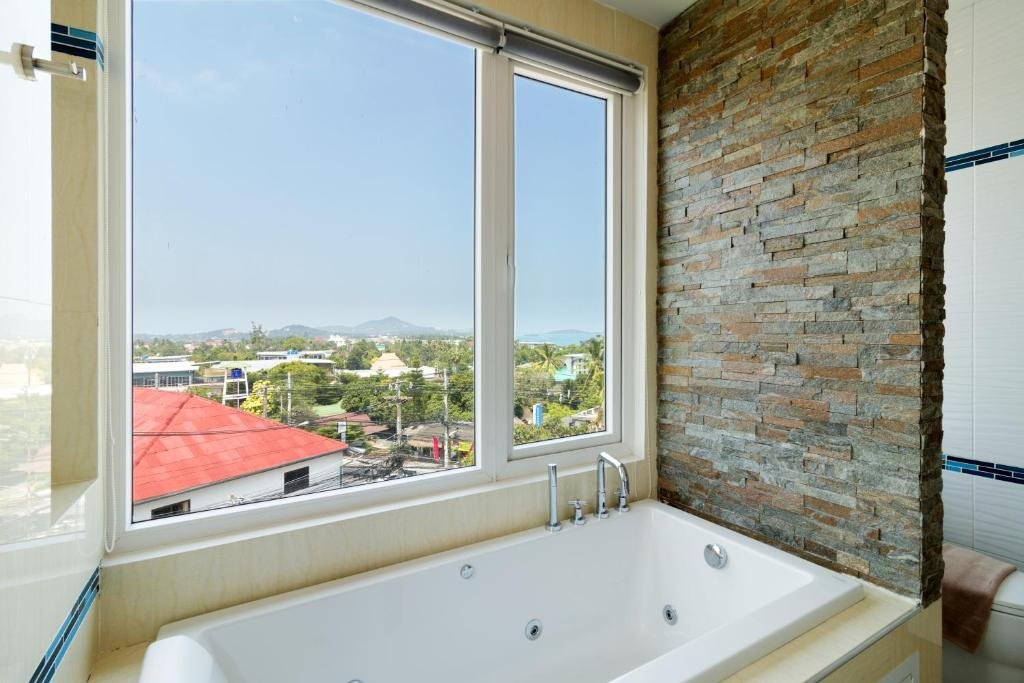 Самуи: Surisa Seaview Pool Villas