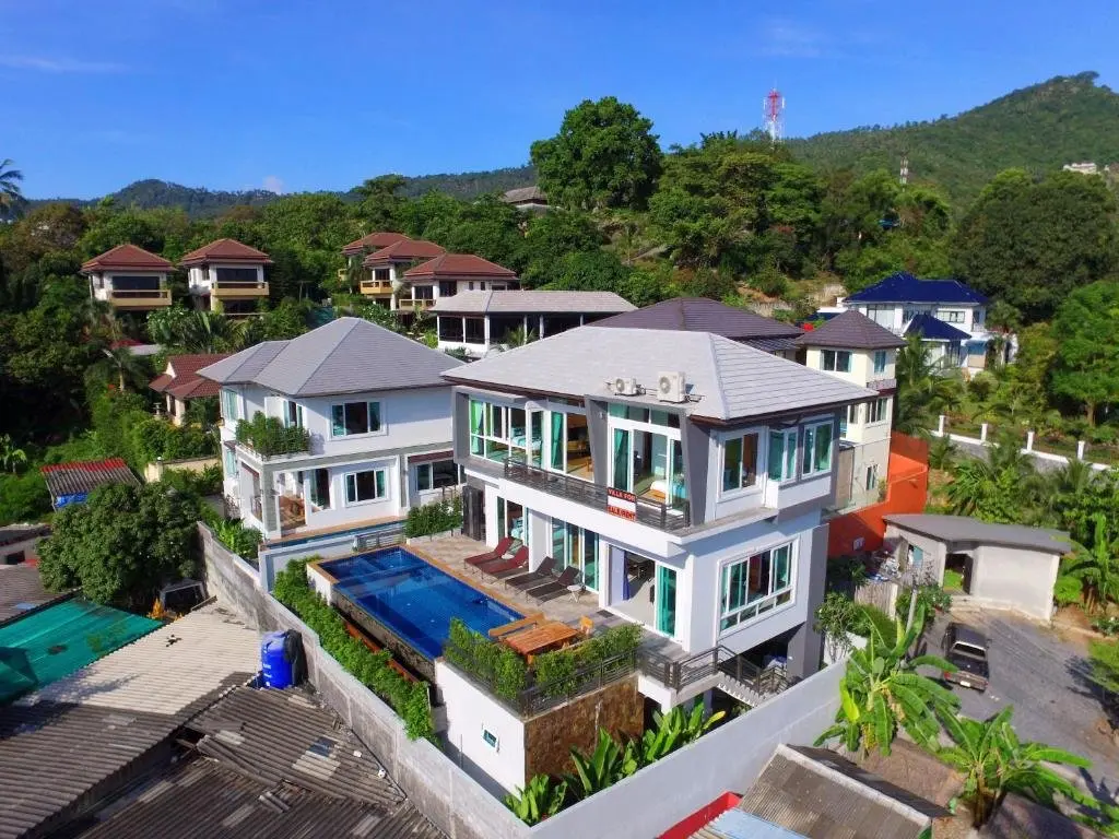 Самуи: Surisa Seaview Pool Villas
