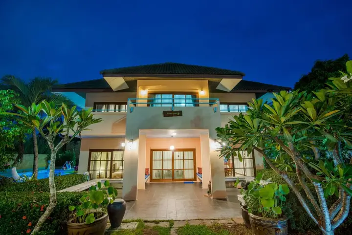 Хуахин: The Queen Park Beach Pool Villa