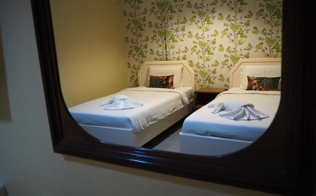 Нонгкхай: All Day Hotel