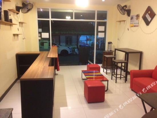 Кату: ME Hostel