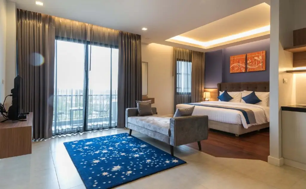 Сунг-Ноэн: Green Ville Laguna Hotel