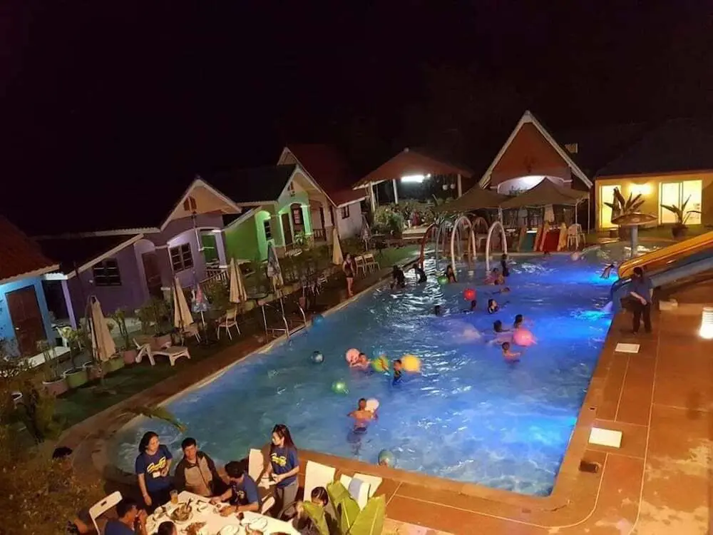 Си-Вилай: Turfan Hotel and Tigger Park