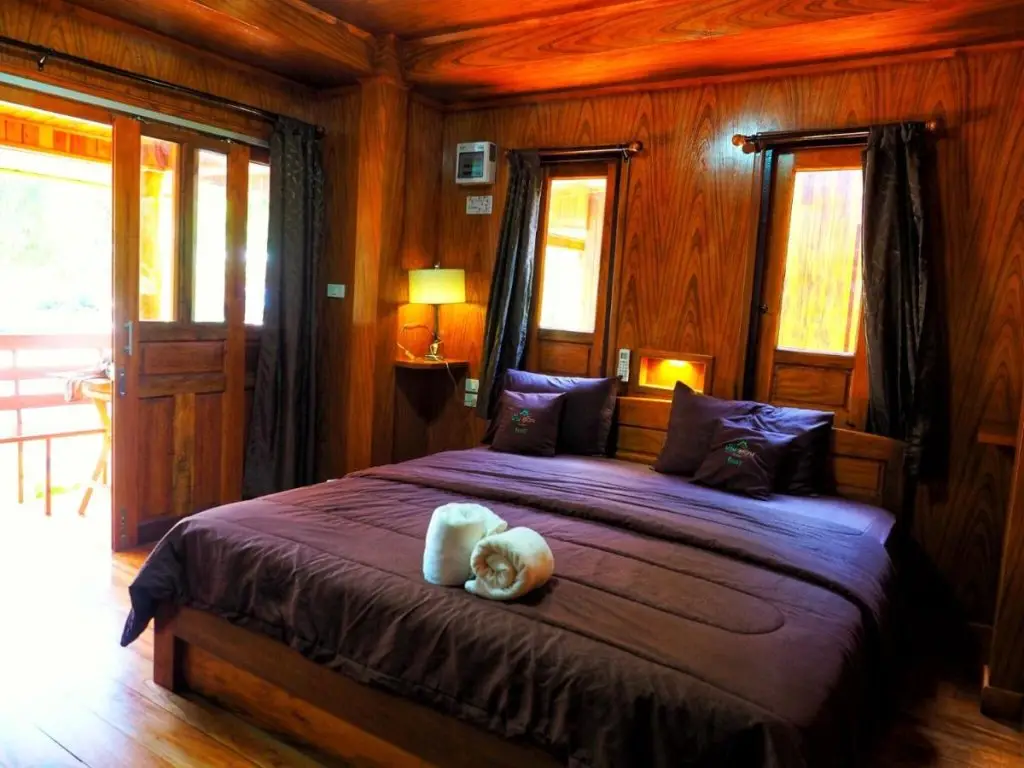 Донсак: Baansuan Resort