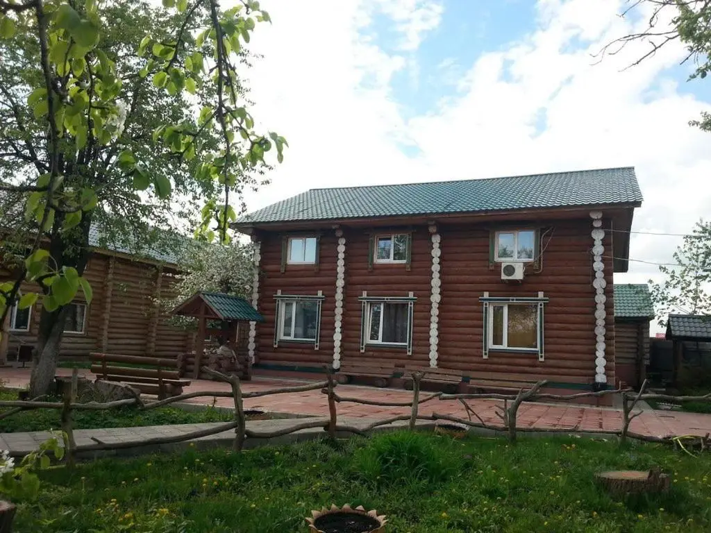 Отель Изба — фото 1