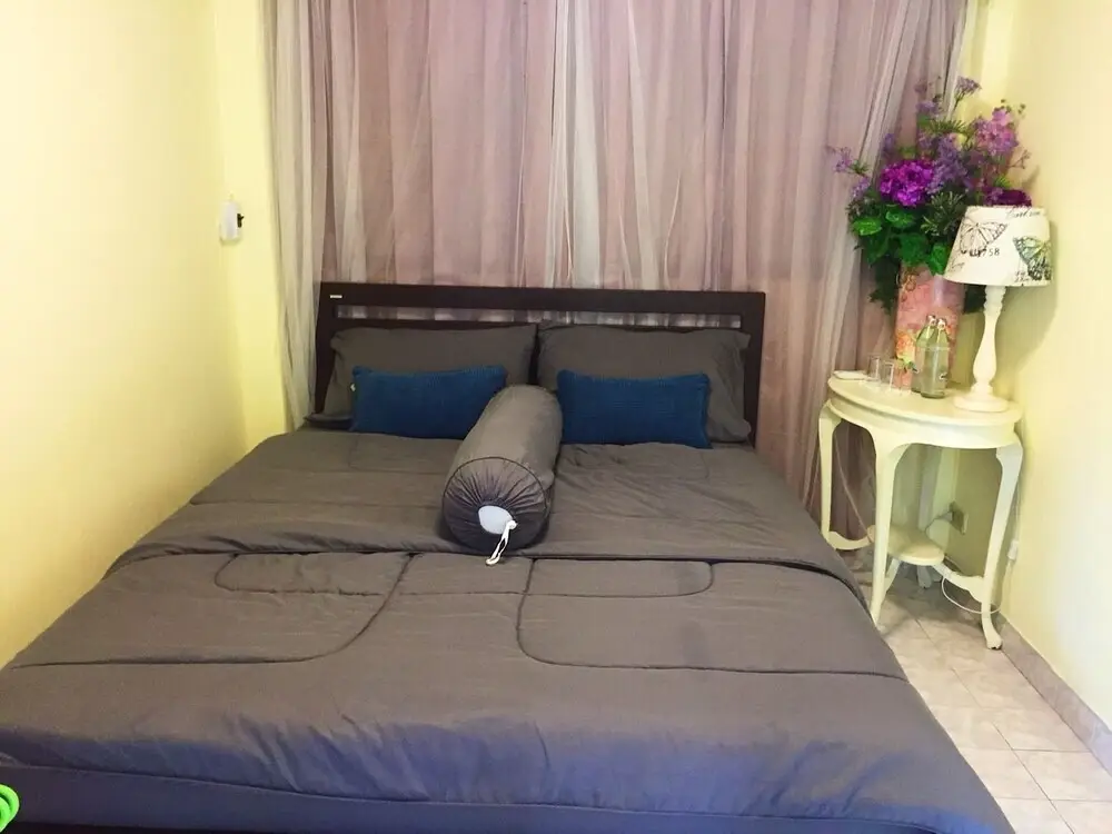 Бангкок: Nakhon Latphrao Hostel