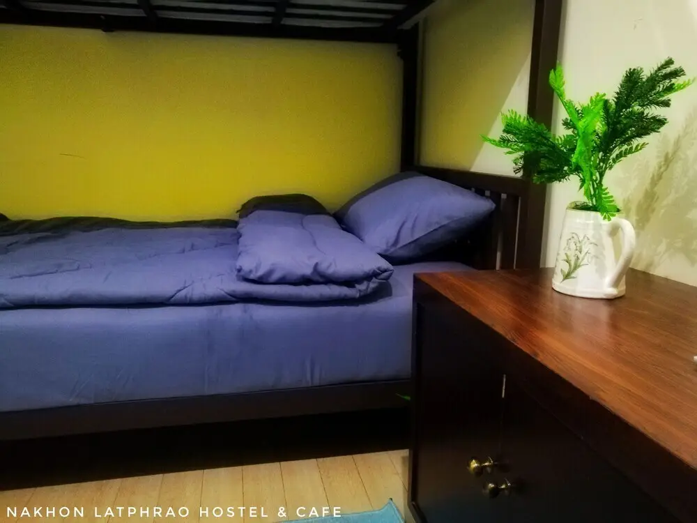 Бангкок: Nakhon Latphrao Hostel
