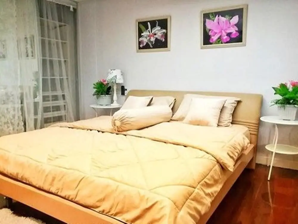 Бангкок: Nakhon Latphrao Hostel