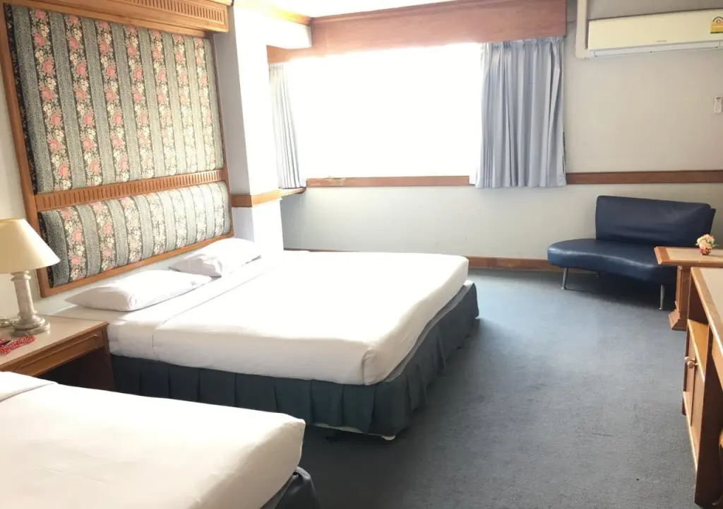 Пак-Чонг: Phuphaya Hotel