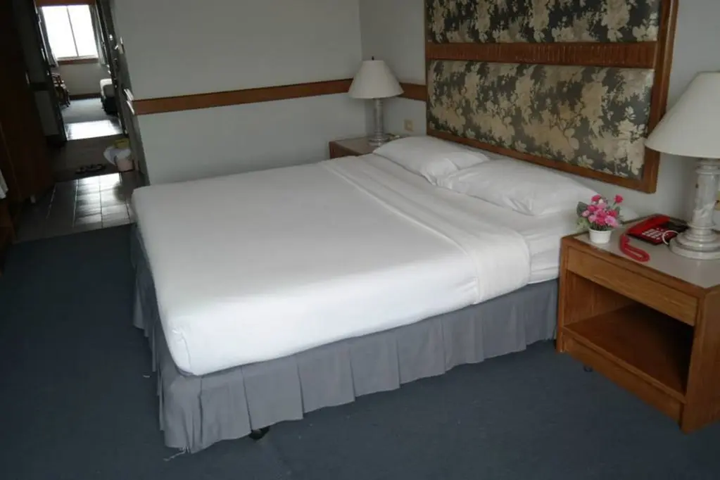 Пак-Чонг: Phuphaya Hotel