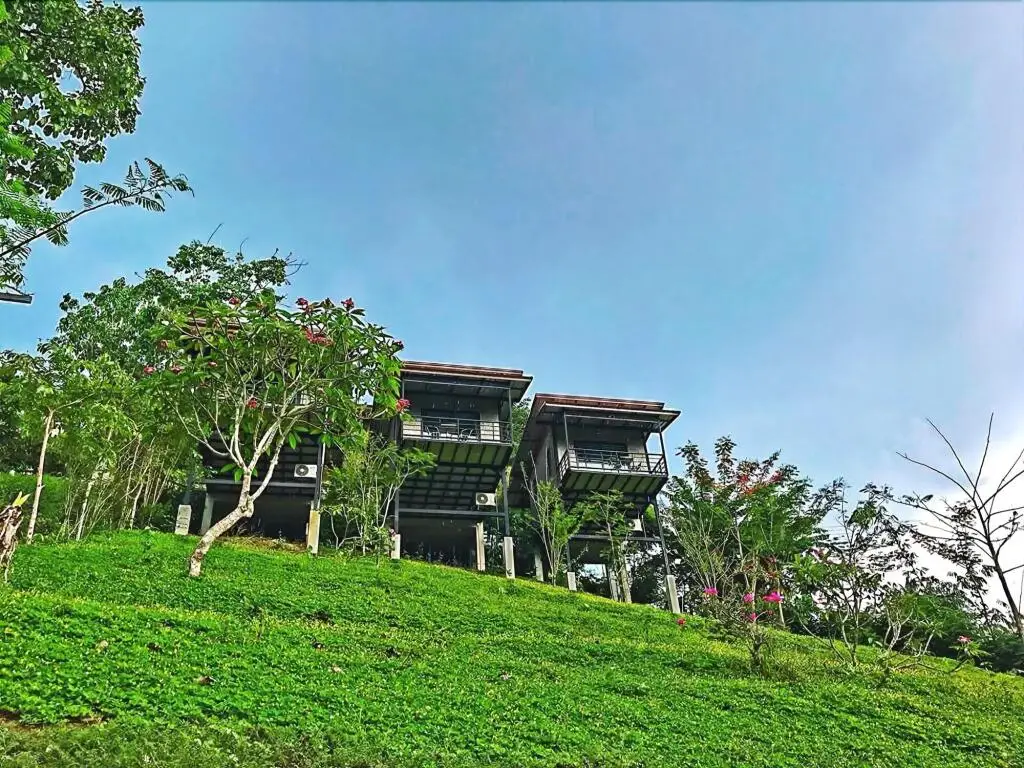 Сангкхла Бури: Sangkla Resort