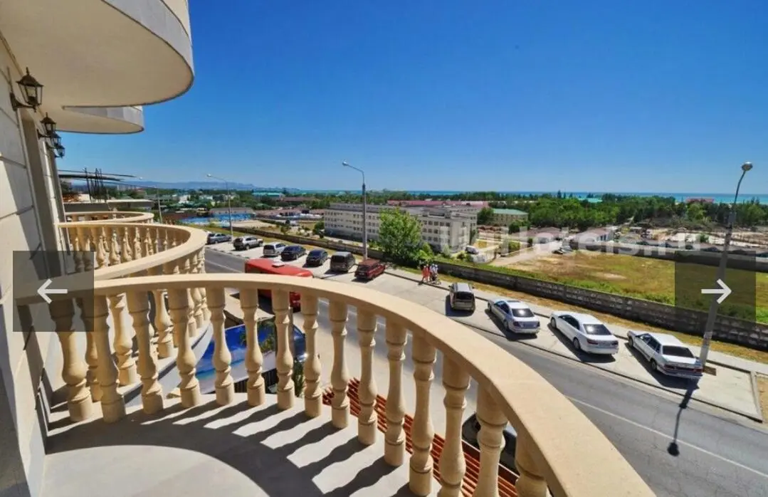 Витязево: Hotel Karolina
