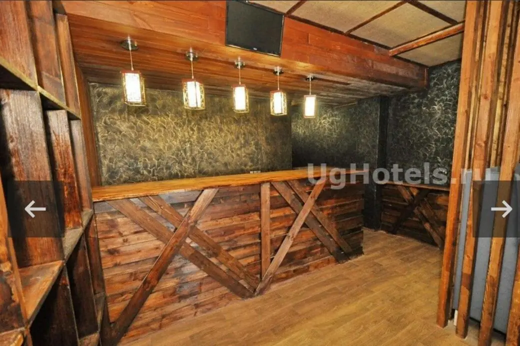 Витязево: Hotel Karolina