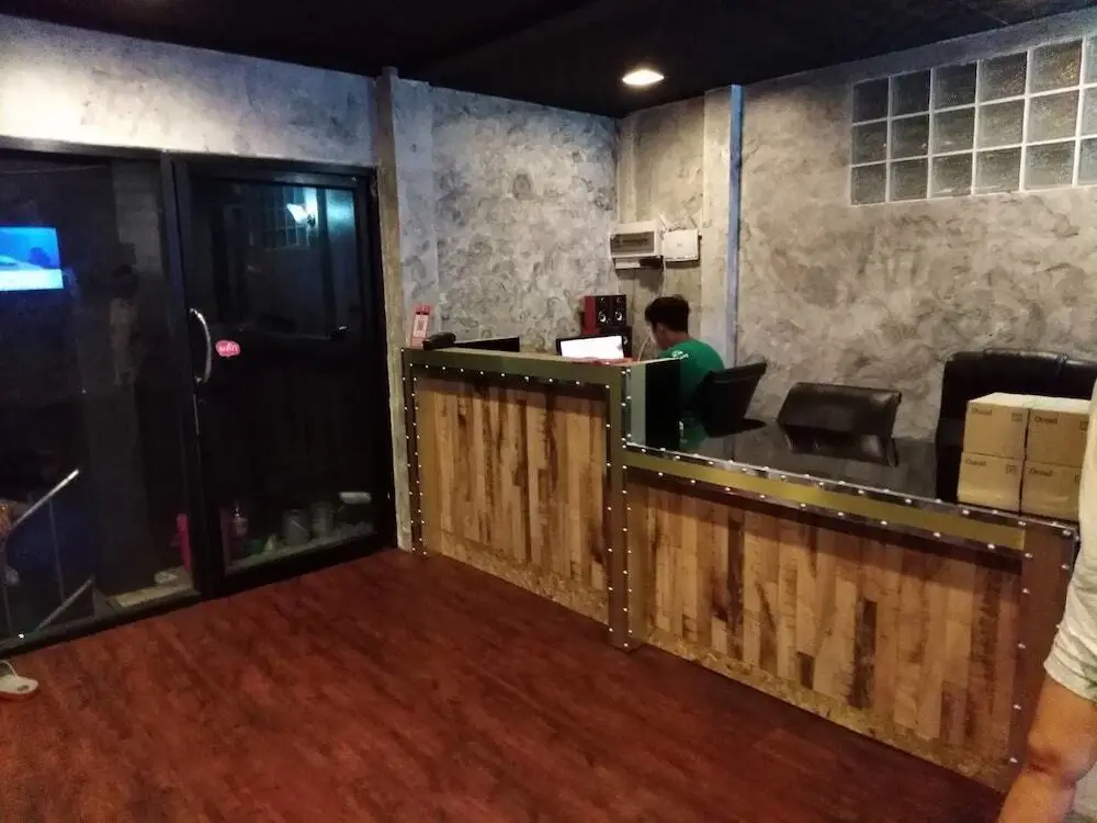 Сураттхани: Chang Bed and Bar Hostel - Adults Only