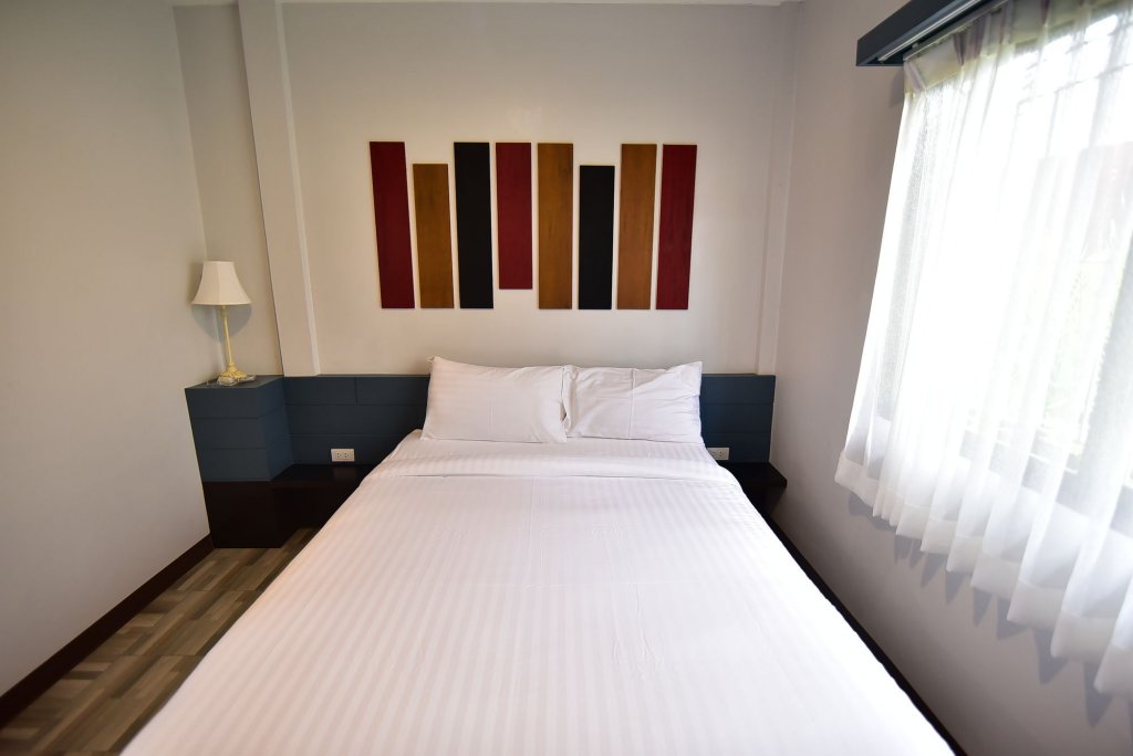 Паттайя: OYO 145 Pattaya Bed Boutique